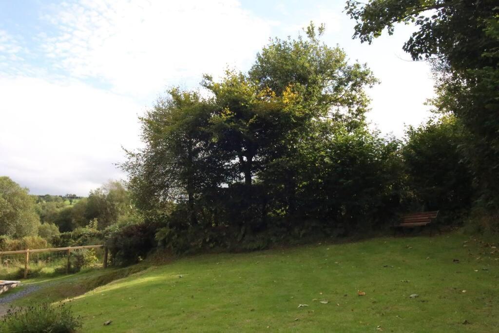 Tranquil 1 Bedroom Cottage 15 Mins Drive To Sea Mydroilin Extérieur photo